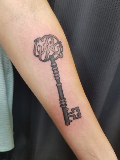 Tattoo Shop «Pinnacle Tattoo», reviews and photos, 1041 Airline Rd, Corpus Christi, TX 78412, USA