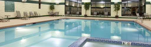 Holiday Inn & Suites Bolingbrook, an IHG Hotel image 3