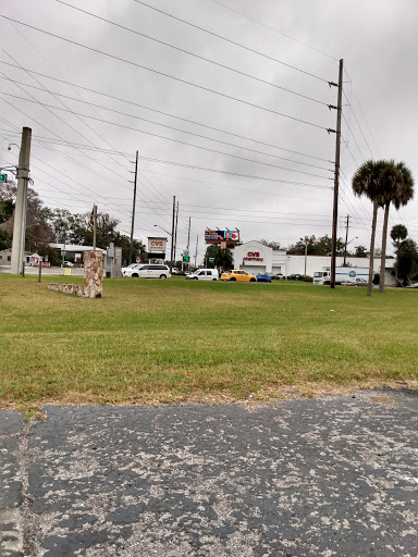 Movie Theater «Regal Cinemas Hollywood 16 & IMAX - Ocala», reviews and photos, 2801 SW 27th Ave, Ocala, FL 34471, USA