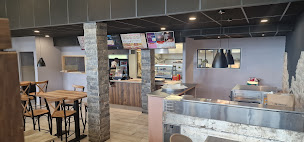 Photo n°31 de 47 Fast Food : Fried Chicken, French Tacos, Burgers, Cheese Naan à Évian-les-Bains ()