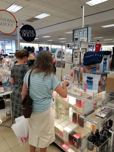 Department Store «Peebles», reviews and photos, 1150 Mineral Wells Ave, Paris, TN 38242, USA