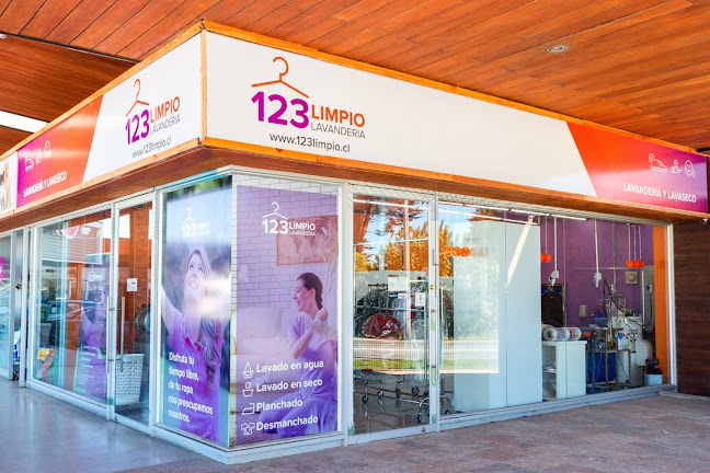 Lavandería 123 Limpio Stripcenter Colón 1500