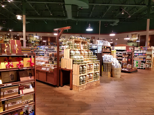Grocery Store «The Fresh Market», reviews and photos, 1805 Rudy Ln, Louisville, KY 40207, USA