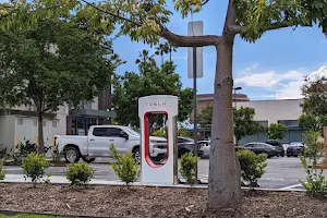 Tesla Supercharger image