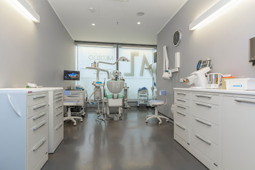 DENS Milano | Studio Dentistico Milano - Impianti dentali Milano
