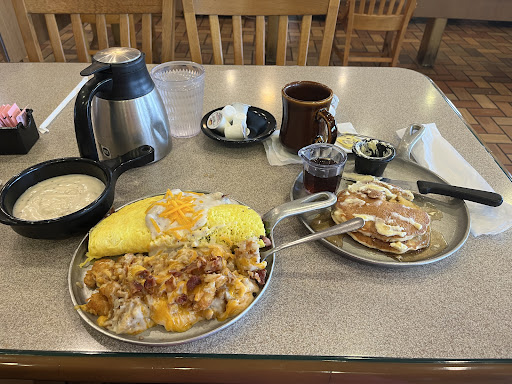 Truck Stop «Petro Stopping Center», reviews and photos, 9787 US-40, New Paris, OH 45347, USA