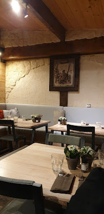 Atmosphère du Restaurant familial La Raclette à Isola - n°7