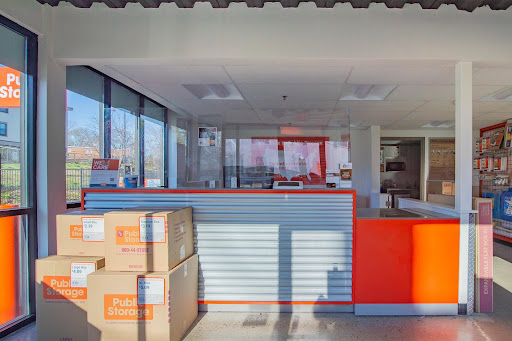 Self-Storage Facility «Public Storage», reviews and photos, 800 River St, Hyde Park, MA 02136, USA