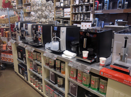 Shopping Mall «Hilldale Shopping Center», reviews and photos, 726 N Midvale Blvd, Madison, WI 53705, USA