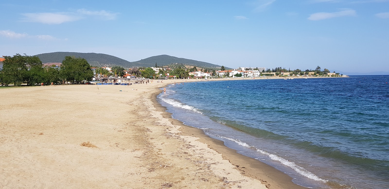Foto av Gerakini beach med turkos rent vatten yta