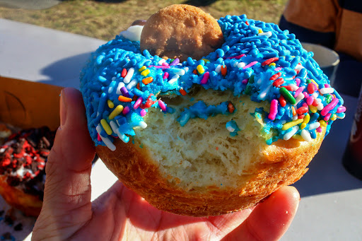 Donut Shop «Donut King», reviews and photos, 411 Middle St, Weymouth, MA 02189, USA