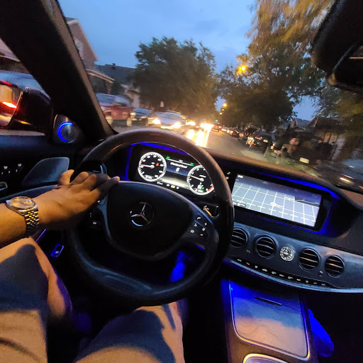 Mercedes Benz Dealer «Autohaus on Edens», reviews and photos, 1600 Frontage Rd, Northbrook, IL 60062, USA