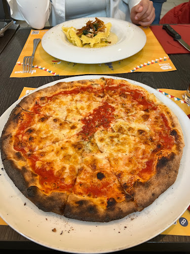 Beoordelingen van La Trattoria in Bergen - Pizzeria