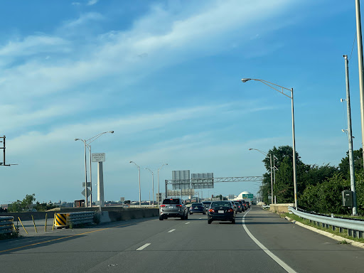 Self-Storage Facility «Public Storage», reviews and photos, 398 Long Bridge Drive, Arlington, VA 22202, USA