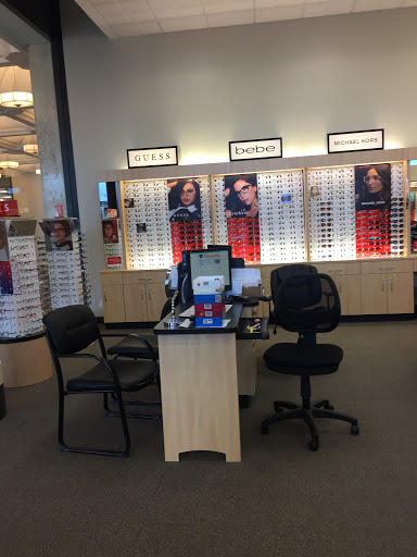 Eye Care Center «Davis Visionworks», reviews and photos, 600 Old Country Rd, Garden City, NY 11530, USA