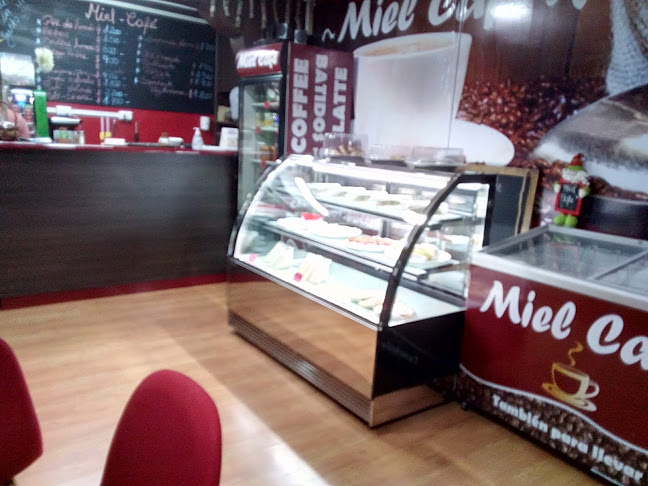 Miel Cafe - Cafetería