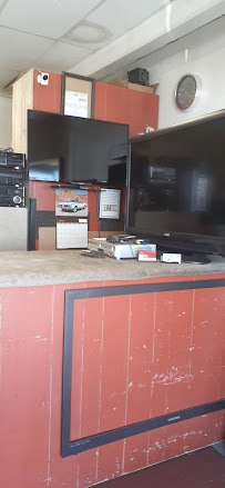 Charlies TV Center - Photo 3 - Car repair in Victorville, CA, Victorville