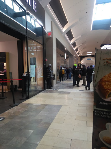 Computer Store «Apple Garden State Plaza», reviews and photos, 1 Garden State Plaza Blvd, Paramus, NJ 07652, USA