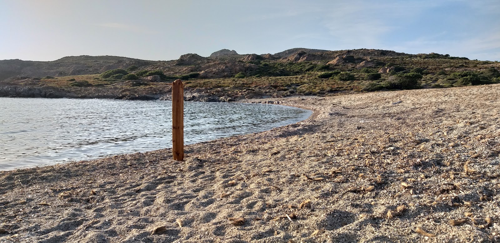 Photo de Vana beach avec un niveau de propreté de partiellement propre