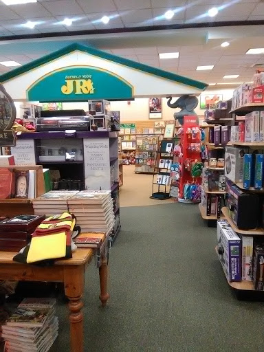 Book Store «Barnes & Noble», reviews and photos, 150 Granite St, Braintree, MA 02184, USA