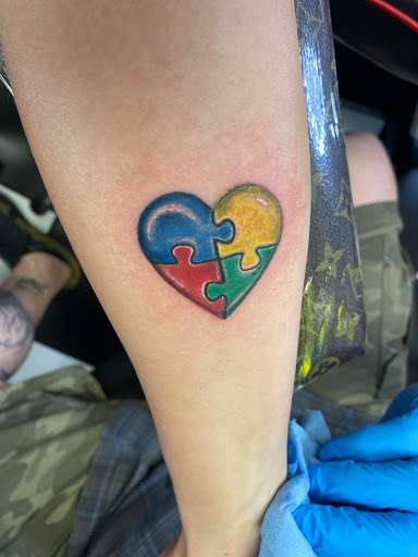 Tattoo Shop «Enchanted Dragon Tattoo Shop», reviews and photos, 2237 E Broadway Blvd, Tucson, AZ 85719, USA