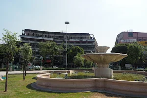 22 July Roundabout image