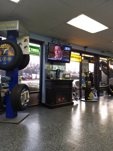 Auto Repair Shop «Dupage Tire & Auto Center», reviews and photos, 1200 E Roosevelt Rd, Lombard, IL 60148, USA