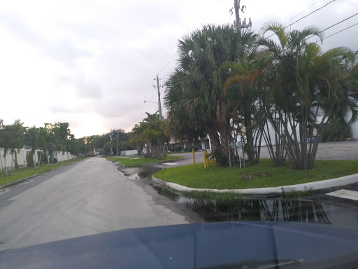 Supermarket «Neighbors Food Market», reviews and photos, 6041 W Sunrise Blvd, Sunrise, FL 33313, USA