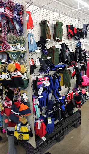 Discount Store «Bargain Hunt», reviews and photos, 3137 Dixie Hwy, Erlanger, KY 41018, USA