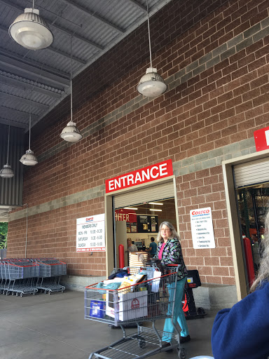 Warehouse store «Costco Wholesale», reviews and photos, 13130 SE 84th Ave, Clackamas, OR 97015, USA
