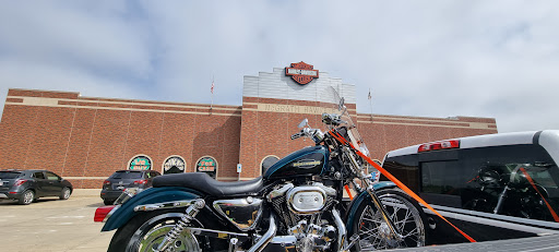 Motorcycle Dealer «McGrath Hawkeye Harley Davidson», reviews and photos, 120 Westcor Dr, Coralville, IA 52241, USA