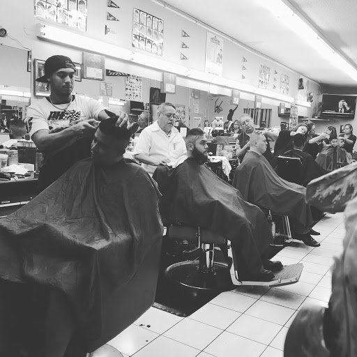 Barber Shop «J & R Barber Shop», reviews and photos, 8444 Laurel Canyon Blvd, Sun Valley, CA 91352, USA