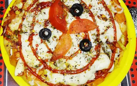 King of burger - cheese pizza in saharanpur-egg burger in saharanpur image
