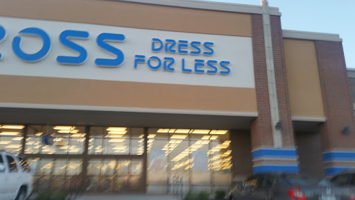 Clothing Store «Ross Dress for Less», reviews and photos, 11840 W 95th St, Overland Park, KS 66214, USA