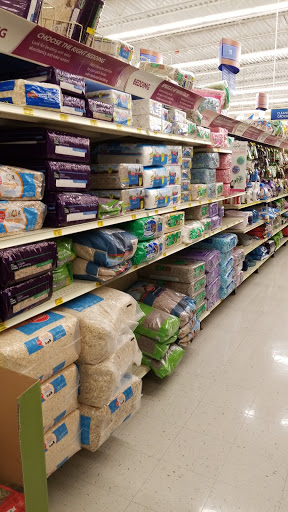 Pet Supply Store «PetSmart», reviews and photos, 7574 Voice of America Centre Dr, West Chester Township, OH 45069, USA