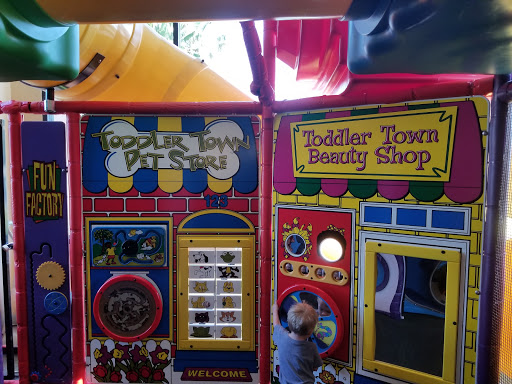 Fast Food Restaurant «Chick-fil-A», reviews and photos, 4752 Colonial Blvd, Fort Myers, FL 33966, USA