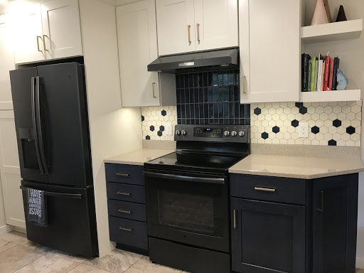 Cabinet Maker «Cabinet Store Inc», reviews and photos, 7611 147th St W, Apple Valley, MN 55124, USA