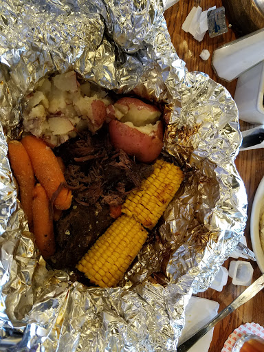 American Restaurant «Cracker Barrel Old Country Store», reviews and photos, 2421 Old Country Inn Dr, Caseyville, IL 62232, USA