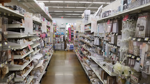 Craft Store «A.C. Moore Arts and Crafts», reviews and photos, 14 Crossing Way #1, Augusta, ME 04330, USA