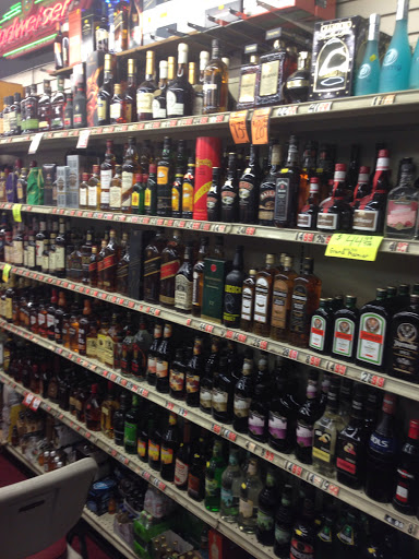 Liquor Store «Palm Liquor», reviews and photos, 4150 Mission Blvd # 117, San Diego, CA 92109, USA