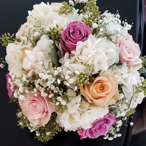 Florist «Dino Designs of Baltimore», reviews and photos, 330 N Charles St, Baltimore, MD 21201, USA