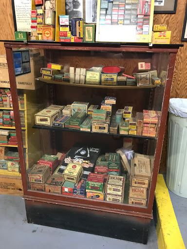 Gun Shop «A. W. Peterson Gun Shop», reviews and photos, 4255 W Old US Hwy 441, Mt Dora, FL 32757, USA