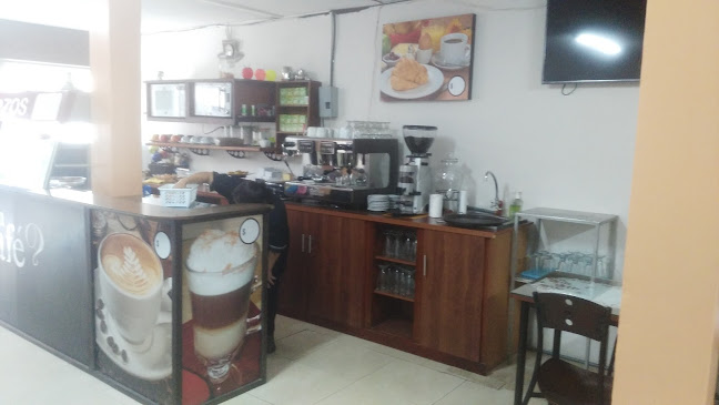 Opiniones de Salud Y Sabor Restaurant Cafeteria en Loja - Cafetería
