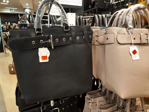 Stores to buy women's shoulder bag Nottingham