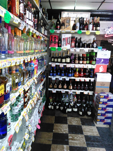 Liquor Store «Park Package Store», reviews and photos, 563 Park Ave, Bridgeport, CT 06604, USA