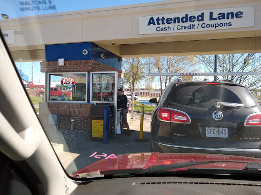 Car Wash «Green Lantern Car Wash», reviews and photos, 220 N Church Rd, Liberty, MO 64068, USA