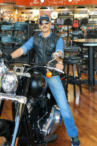 Harley-Davidson Dealer «Peterson’s Miami Beach Harley-Davidson», reviews and photos, 401 Biscayne Blvd, Miami, FL 33132, USA