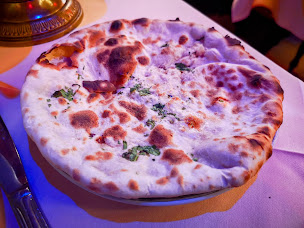 Photo n°18 de GANESH à Maisons-Laffitte ()