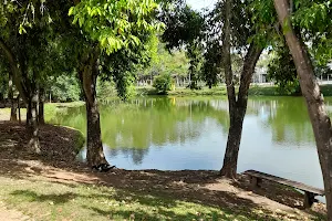 Lakes' Park image