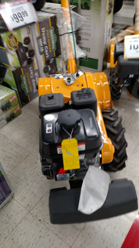 Home Improvement Store «Tractor Supply Co.», reviews and photos, 4974 E Main St, Batavia, NY 14020, USA